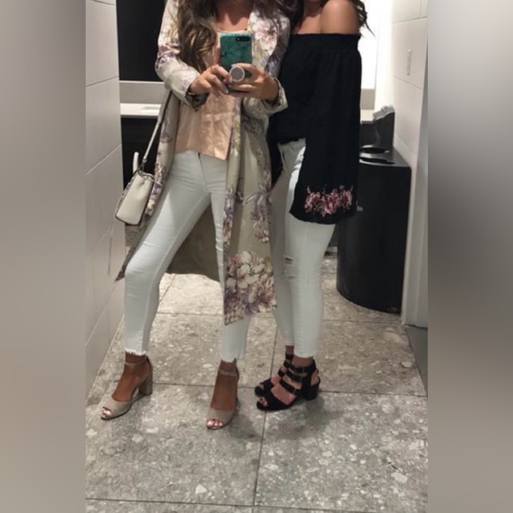 Leith floral duster Sz Xs.            Rack - Picture 3 of 8